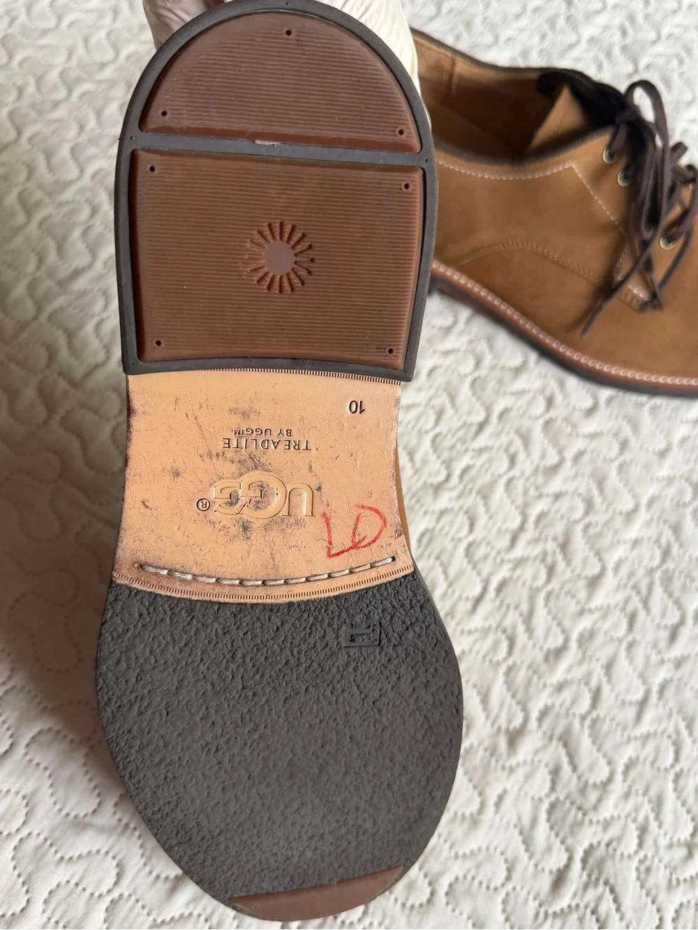 UGG Jovic Buck Men’s Chesnut Tan Suede With ENERG Comfort System Insole Size 10